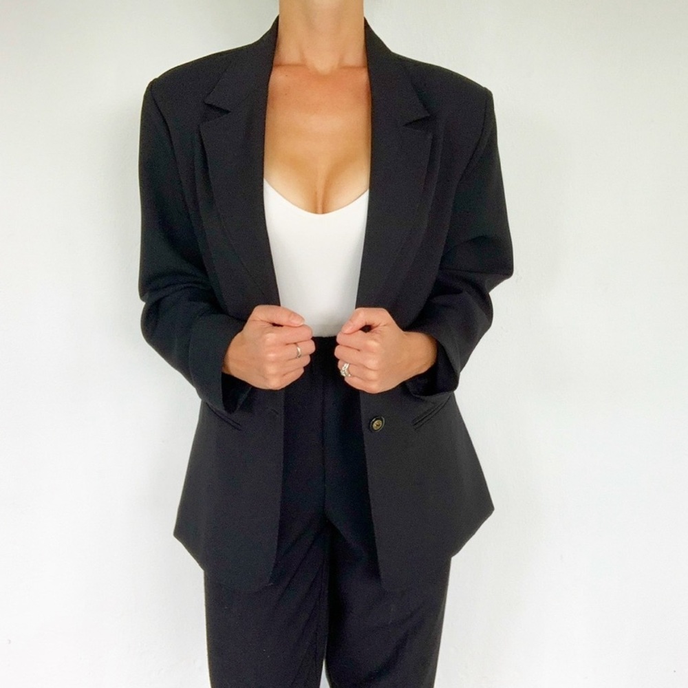 Vintage Nikki black matching pantsuit set size 10P